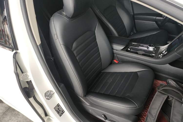 Used Ford Mondeo 2020 EcoBoost 180 Stylish Model Right Front Seat