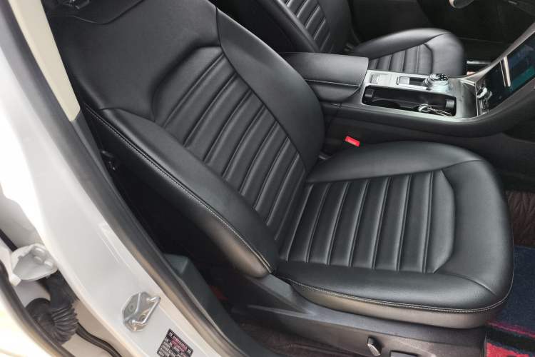 Used Ford Mondeo 2020 EcoBoost 180 Stylish Model Right Front Seat