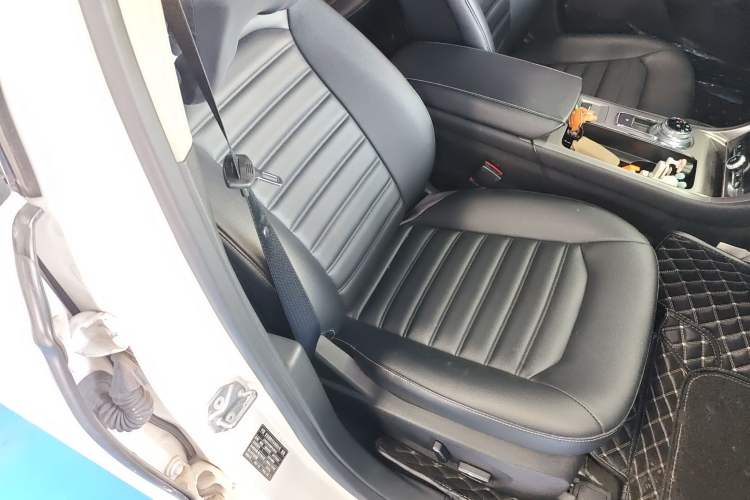 Used Ford Mondeo 2020 EcoBoost 200 Stylish Model Right Front Seat