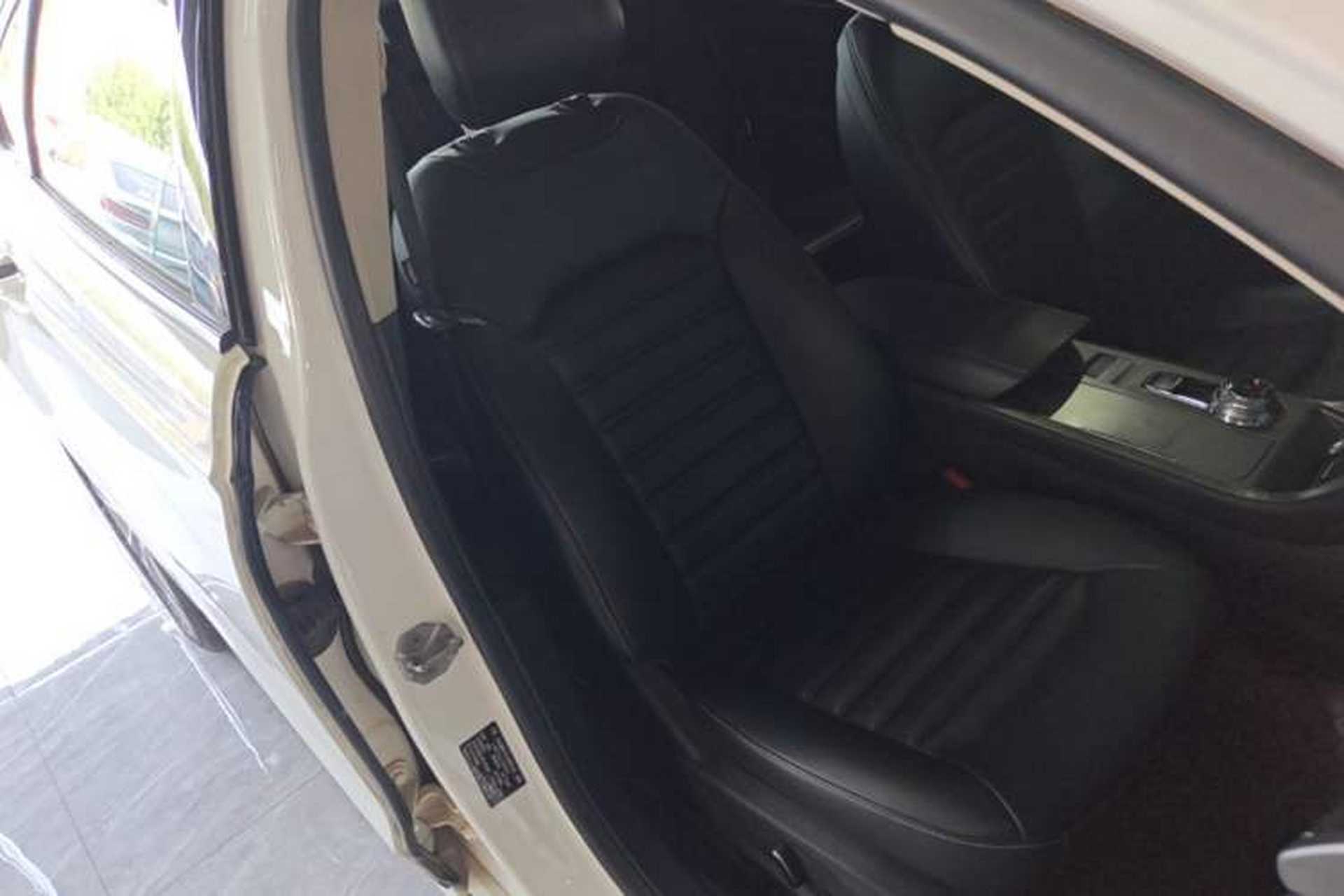 Used Ford Mondeo 2020 EcoBoost 180 Stylish Model Right Front Seat