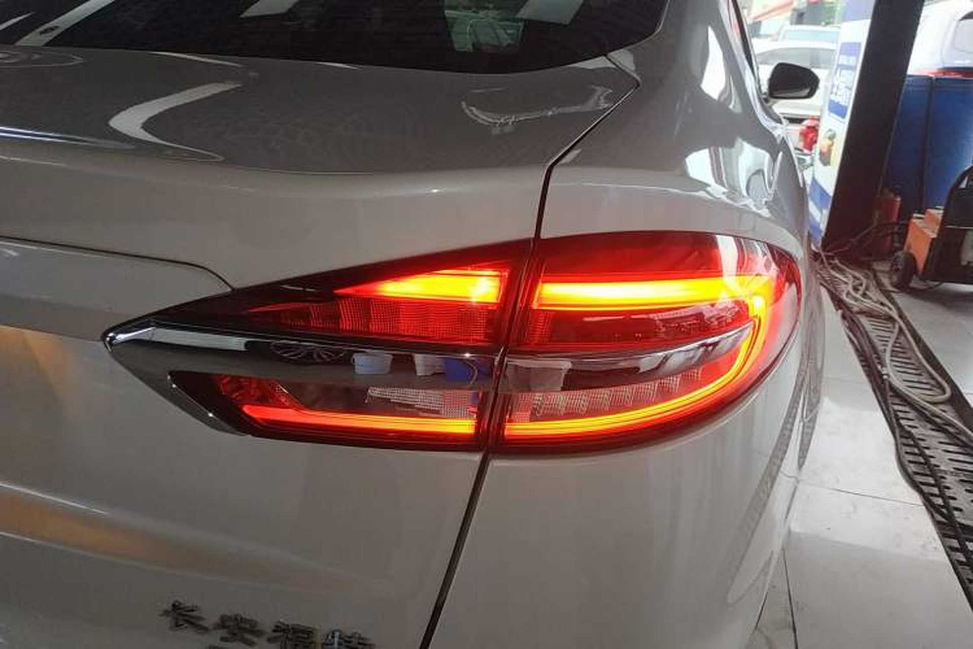 Used Ford Mondeo 2020 EcoBoost 180 Stylish Model Right Rear Taillight
