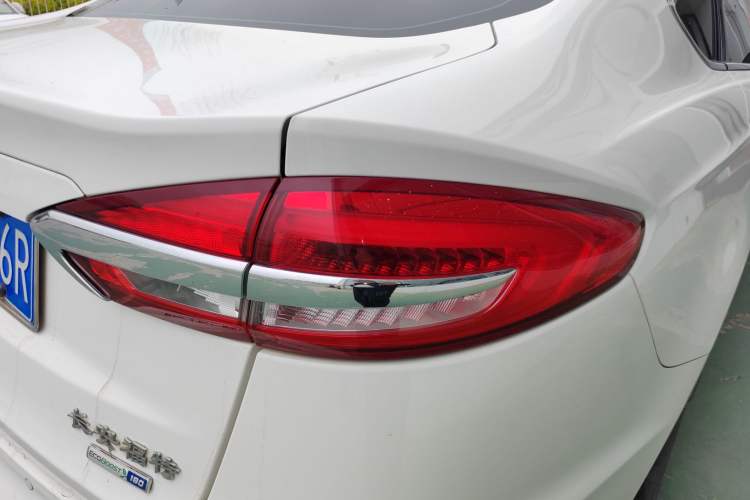 Used Ford Mondeo 2020 EcoBoost 180 Stylish Model Right Rear Taillight