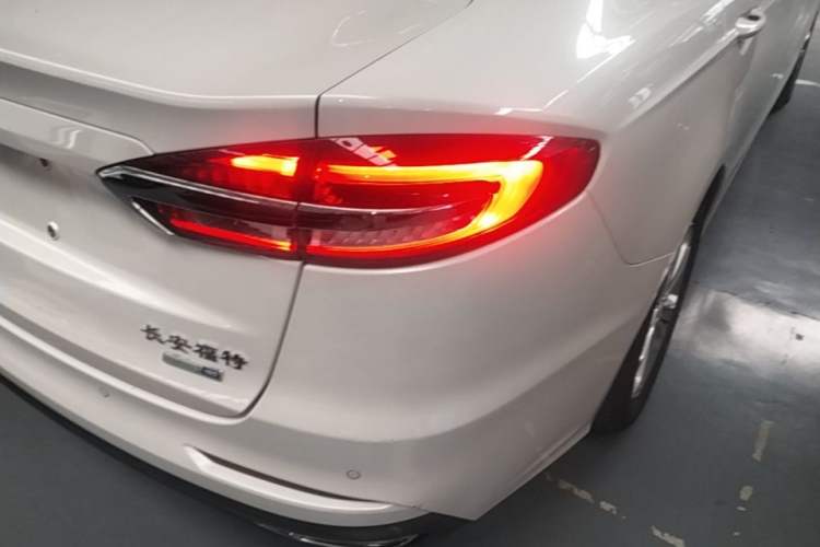 Used Ford Mondeo 2020 EcoBoost 180 Stylish Model Right Rear Taillight