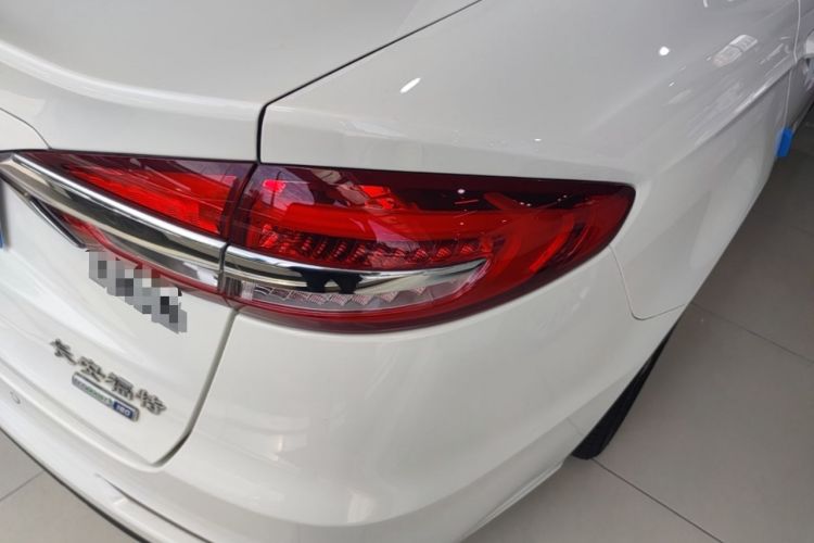 Used Ford Mondeo 2020 EcoBoost 180 Stylish Model Right Rear Taillight