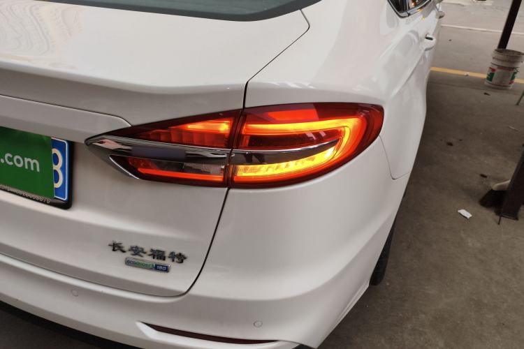 Used Ford Mondeo 2020 EcoBoost 180 Stylish Model Right Rear Taillight