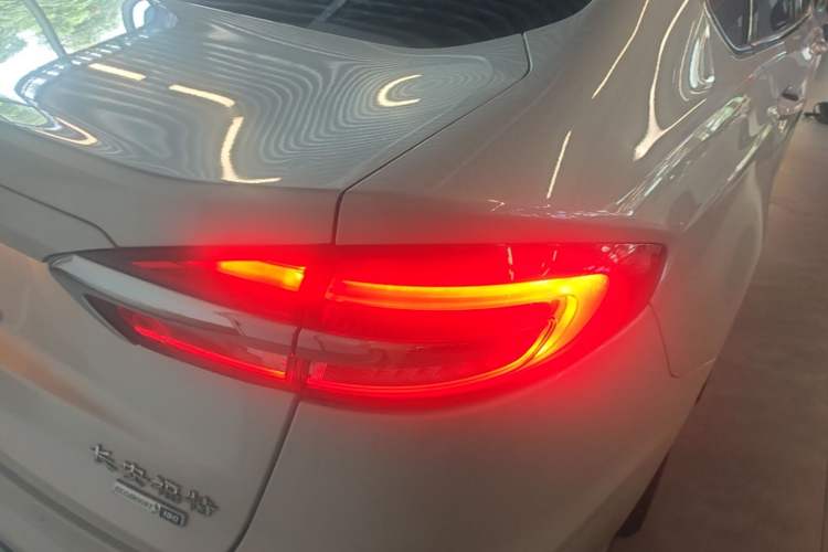 Used Ford Mondeo 2020 EcoBoost 180 Stylish Model Right Rear Taillight