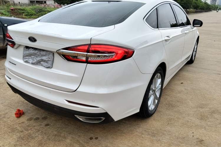 Used Ford Mondeo 2020 EcoBoost 180 Stylish Model Right Rear Taillight