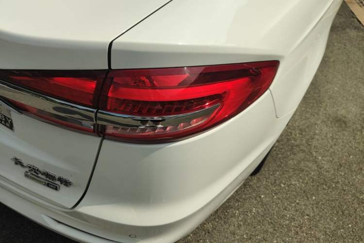 Used Ford Mondeo 2020 EcoBoost 180 Stylish Model Right Rear Taillight