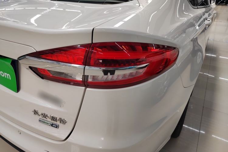 Used Ford Mondeo 2020 EcoBoost 180 Stylish Model Right Rear Taillight