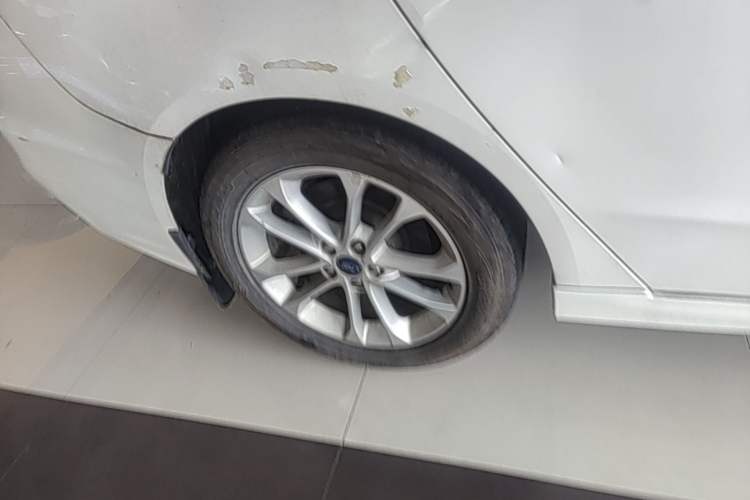 Used Ford Mondeo 2020 EcoBoost 200 Stylish Model Right Rear Wheel Hub