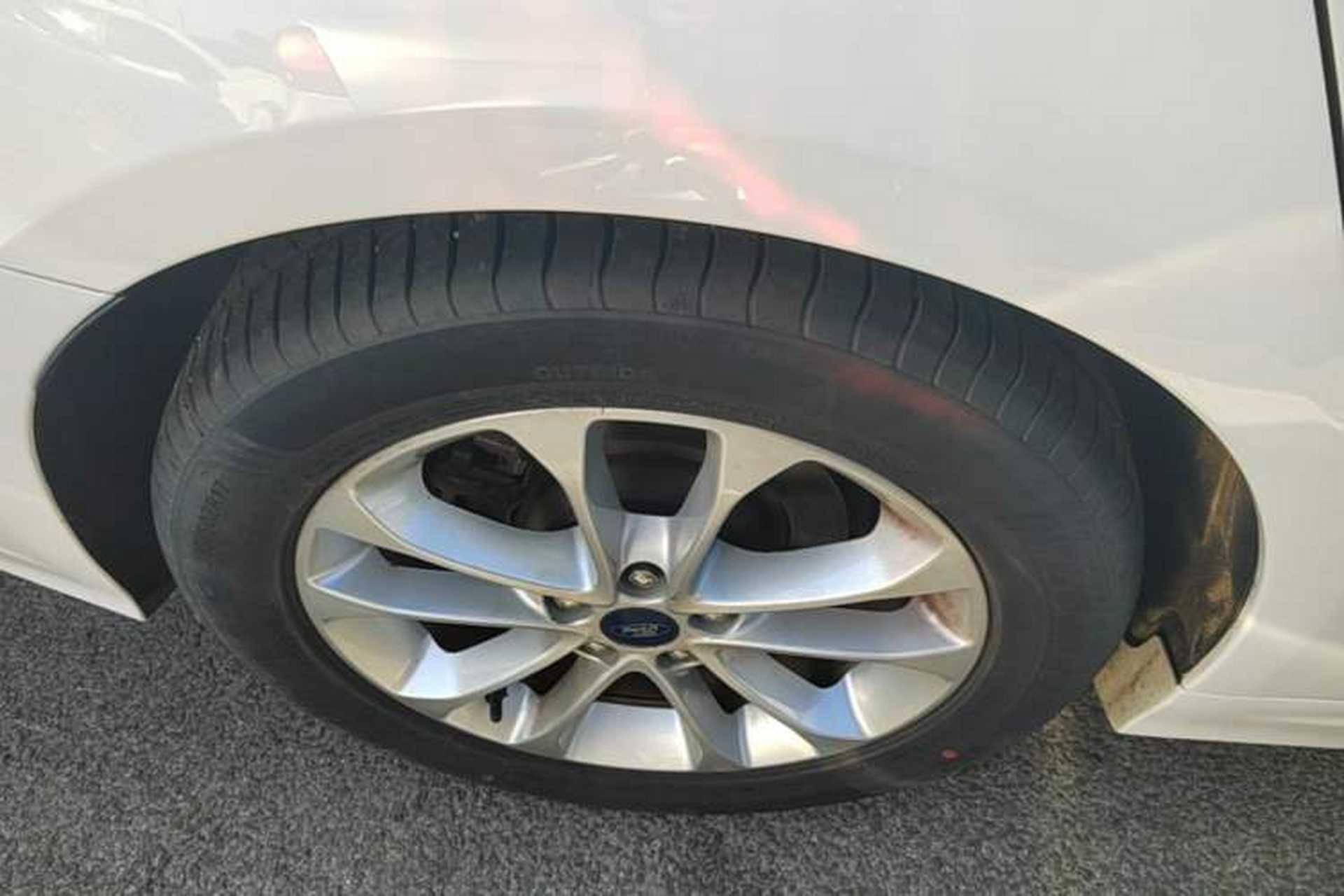 Used Ford Mondeo 2020 EcoBoost 180 Stylish Model Right Rear Wheel Hub