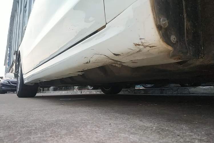 Used Ford Mondeo 2020 EcoBoost 180 Stylish Model Right Side Sill
