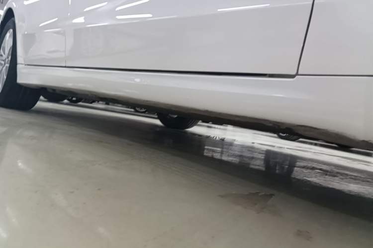 Used Ford Mondeo 2020 EcoBoost 180 Stylish Model Right Side Sill