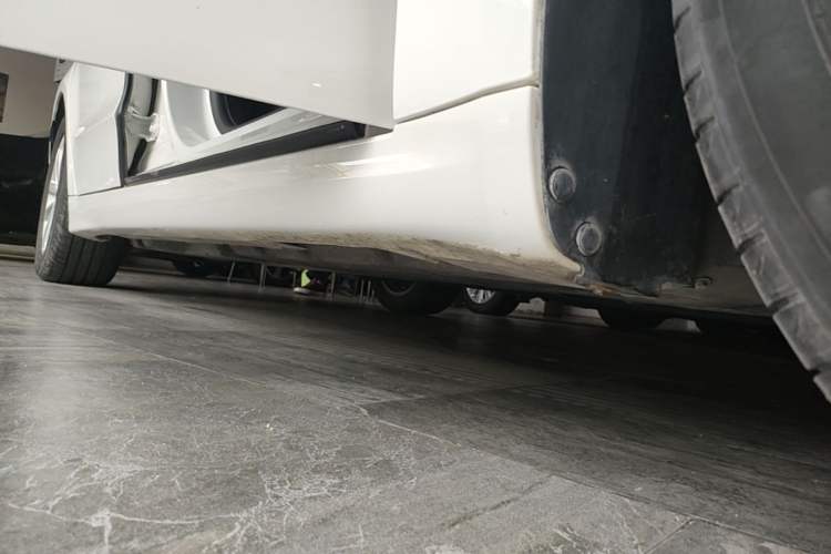 Used Ford Mondeo 2020 EcoBoost 180 Stylish Model Right Side Sill