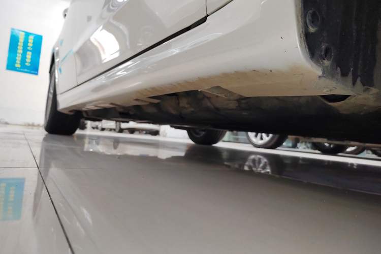 Used Ford Mondeo 2020 EcoBoost 180 Stylish Model Right Side Sill