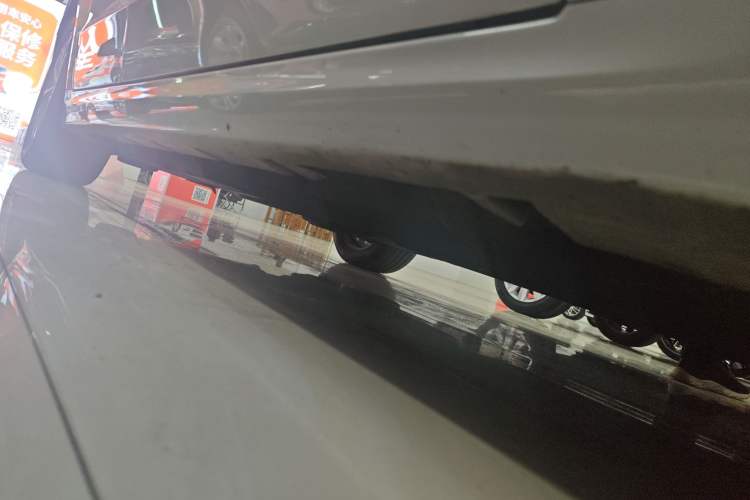 Used Ford Mondeo 2020 EcoBoost 200 Stylish Model Right Side Sill