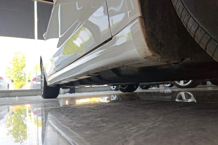 Used Ford Mondeo 2020 EcoBoost 180 Stylish Model Right Side Sill