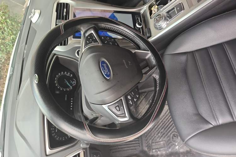 Used Ford Mondeo 2020 EcoBoost 180 Stylish Model Steering Wheel