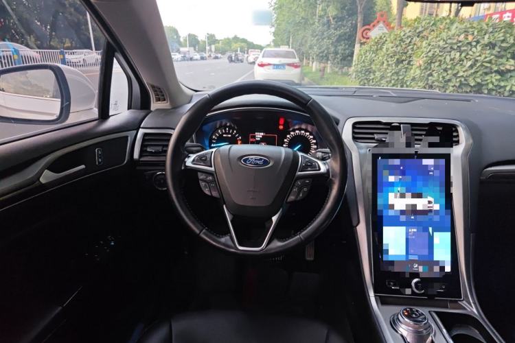 Used Ford Mondeo 2020 EcoBoost 180 Stylish Model Steering Wheel