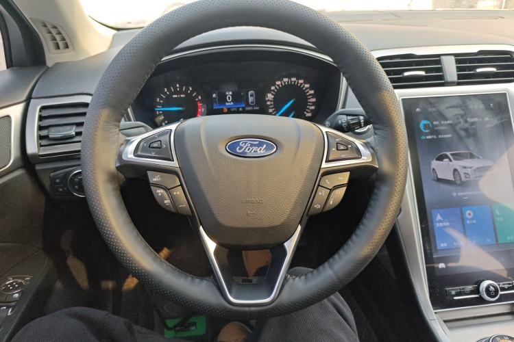 Used Ford Mondeo 2020 EcoBoost 180 Stylish Model Steering Wheel