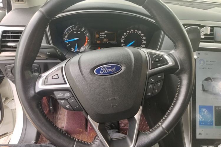 Used Ford Mondeo 2020 EcoBoost 200 Stylish Model Steering Wheel