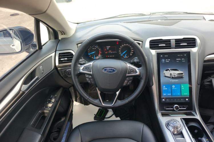 Used Ford Mondeo 2020 EcoBoost 180 Stylish Model Steering Wheel