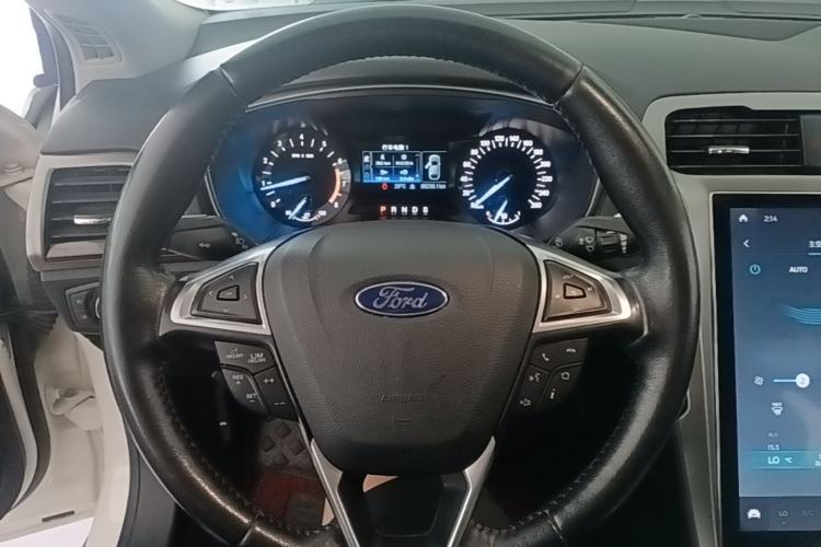 Used Ford Mondeo 2020 EcoBoost 180 Stylish Model Steering Wheel