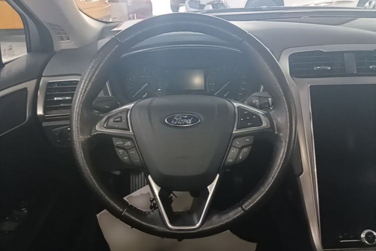 Used Ford Mondeo 2020 EcoBoost 180 Stylish Model Steering Wheel