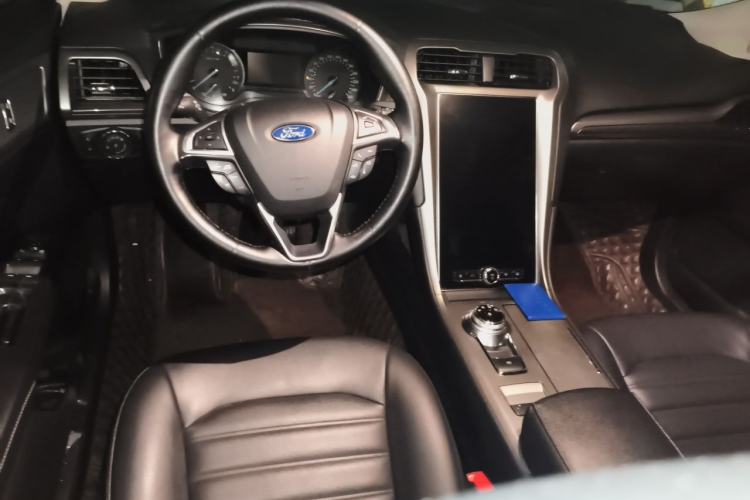 Used Ford Mondeo 2020 EcoBoost 180 Stylish Model Steering Wheel