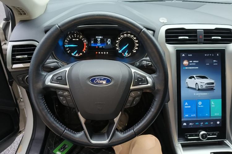 Used Ford Mondeo 2020 EcoBoost 180 Stylish Model Steering Wheel