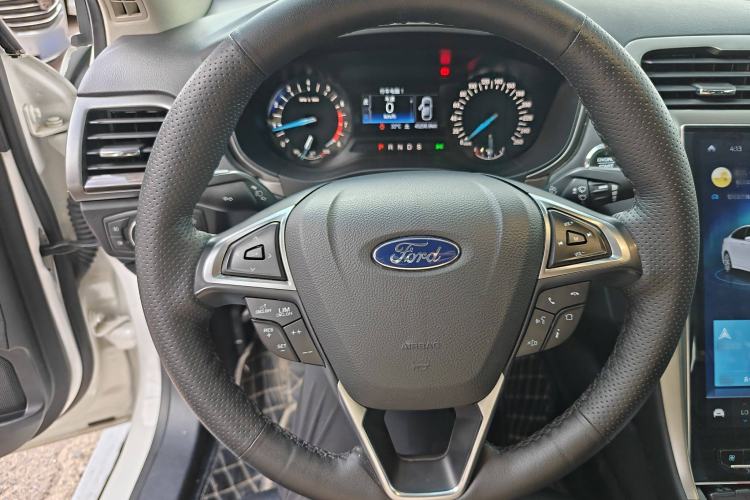 Used Ford Mondeo 2020 EcoBoost 180 Stylish Model Steering Wheel