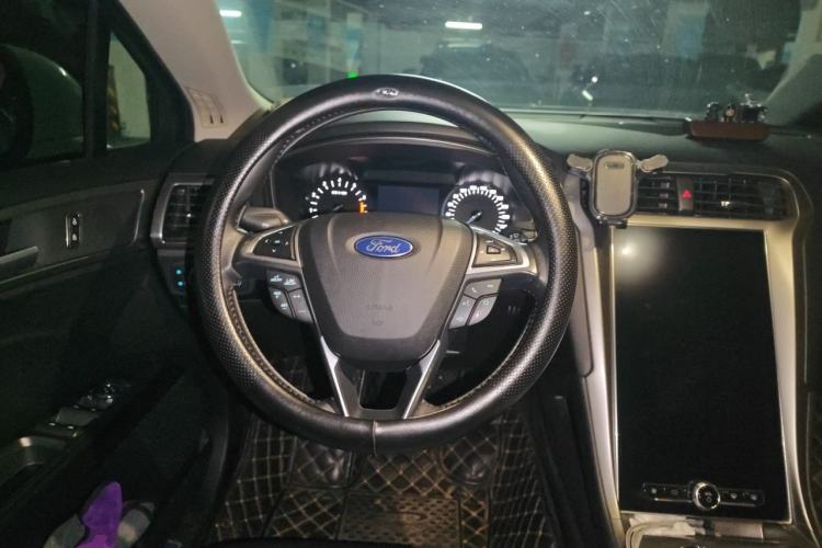 Used Ford Mondeo 2020 EcoBoost 200 Stylish Model Steering Wheel