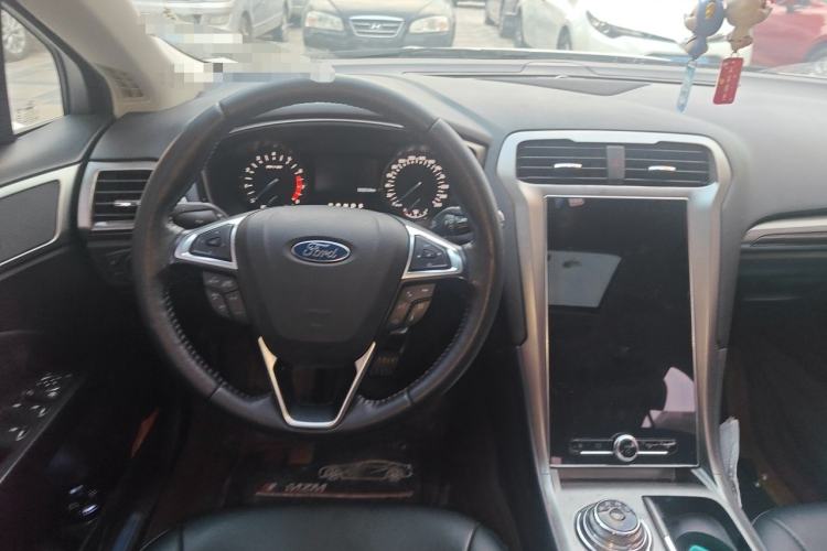 Used Ford Mondeo 2020 EcoBoost 180 Stylish Model Steering Wheel