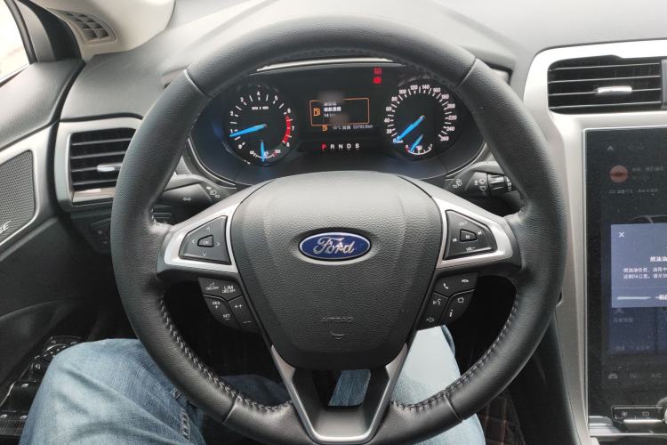 Used Ford Mondeo 2020 EcoBoost 180 Stylish Model Steering Wheel