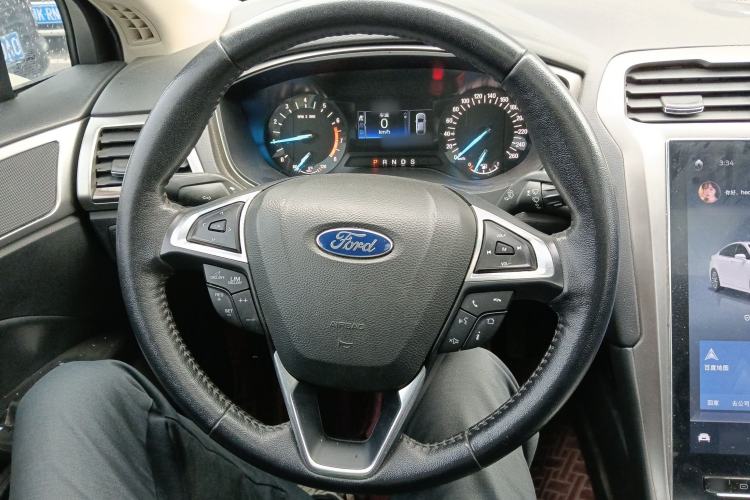 Used Ford Mondeo 2020 EcoBoost 180 Stylish Model Steering Wheel