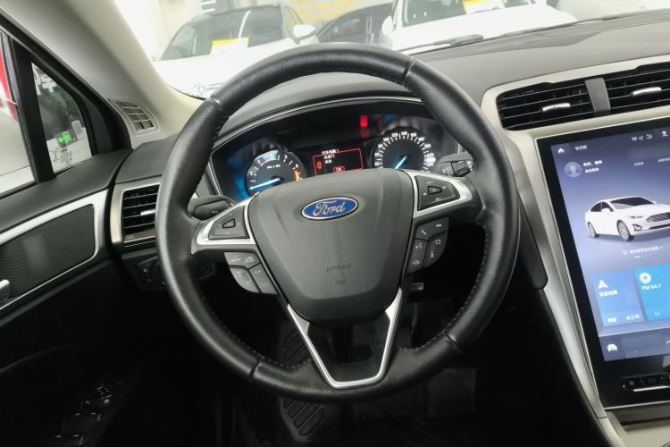 Used Ford Mondeo 2020 EcoBoost 180 Stylish Model Steering Wheel