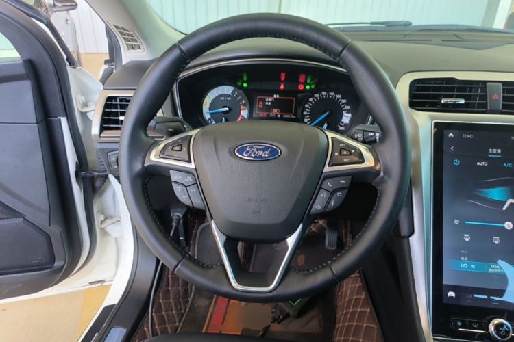 Used Ford Mondeo 2020 EcoBoost 180 Stylish Model Steering Wheel