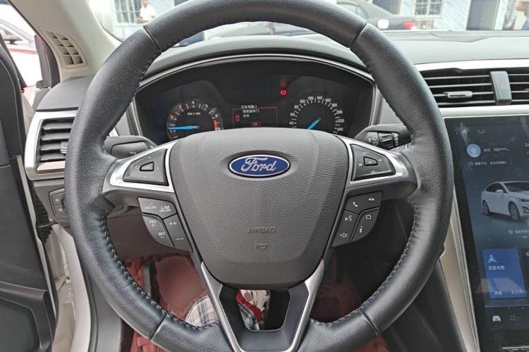 Used Ford Mondeo 2020 EcoBoost 180 Stylish Model Steering Wheel