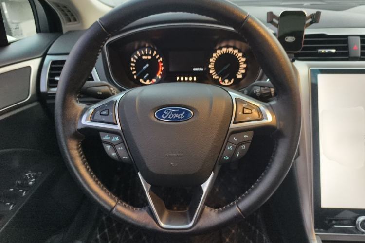 Used Ford Mondeo 2020 EcoBoost 180 Stylish Model Steering Wheel