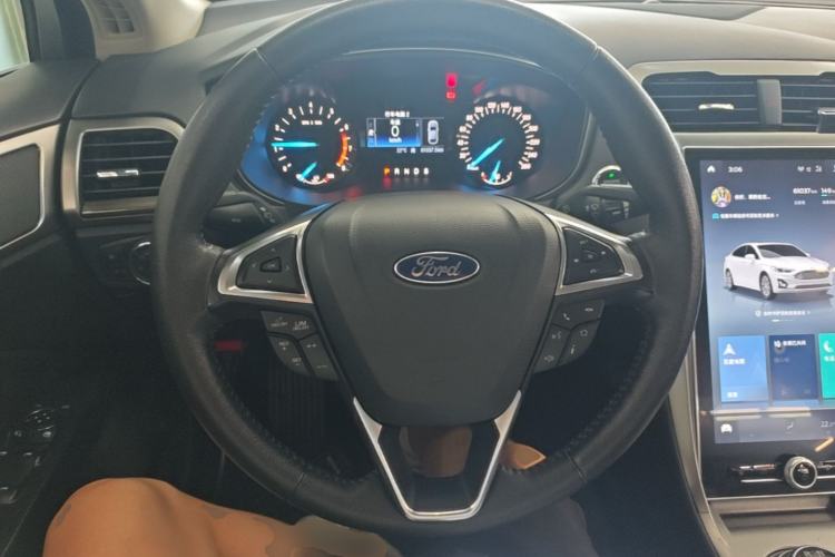 Used Ford Mondeo 2020 EcoBoost 180 Stylish Model Steering Wheel