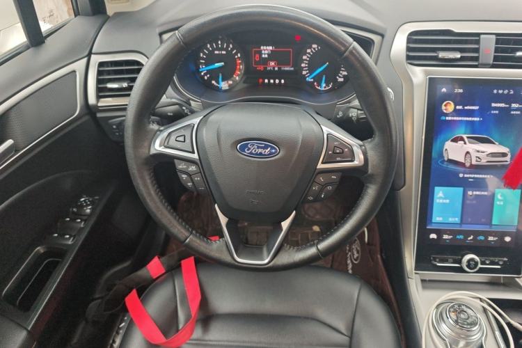 Used Ford Mondeo 2020 EcoBoost 180 Stylish Model Steering Wheel