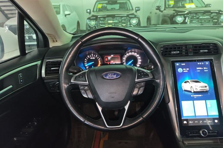 Used Ford Mondeo 2020 EcoBoost 180 Stylish Model Steering Wheel