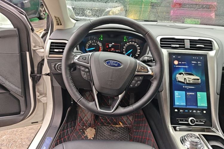 Used Ford Mondeo 2020 EcoBoost 180 Stylish Model Steering Wheel