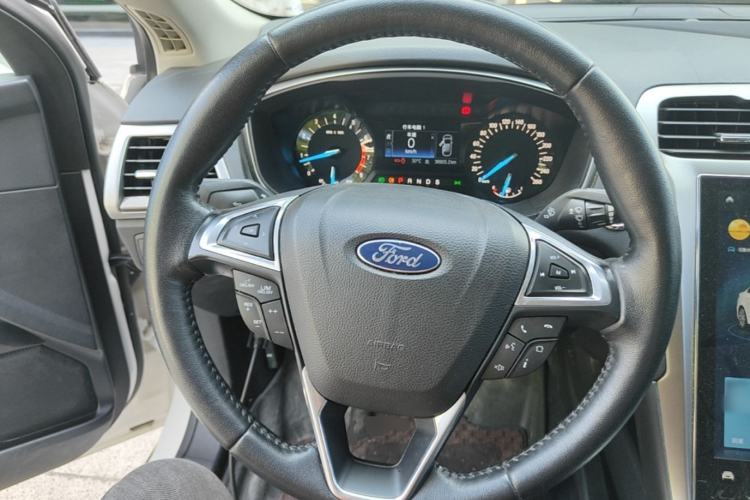 Used Ford Mondeo 2020 EcoBoost 200 Stylish Model Steering Wheel