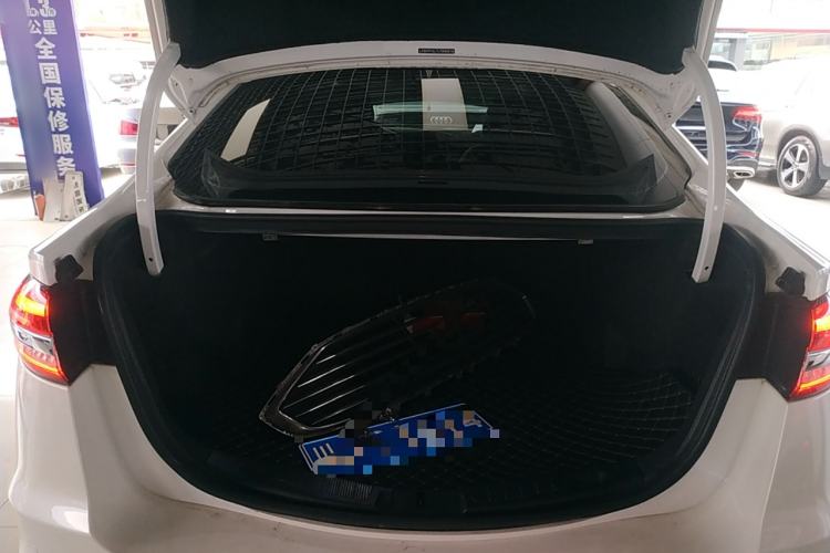 Used Ford Mondeo 2020 EcoBoost 180 Stylish Model Trunk