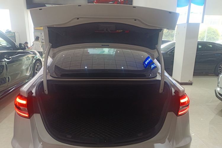 Used Ford Mondeo 2020 EcoBoost 200 Stylish Model Trunk