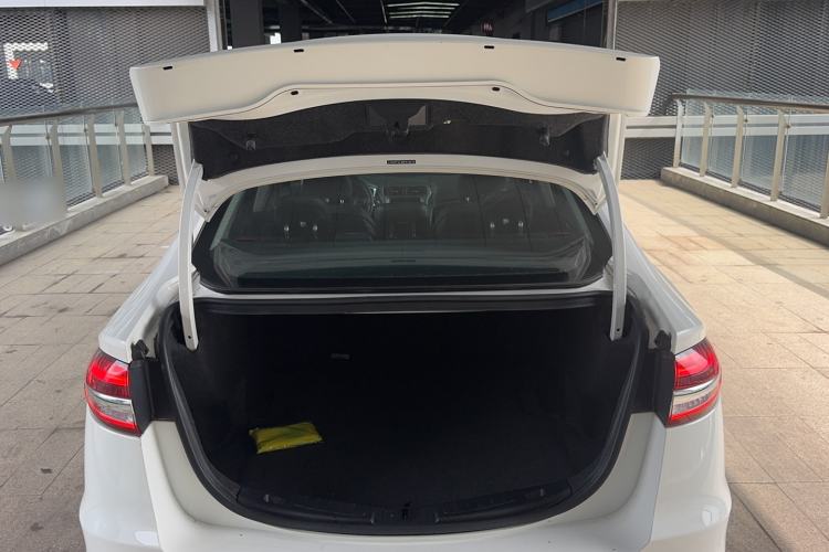 Used Ford Mondeo 2020 EcoBoost 180 Stylish Model Trunk