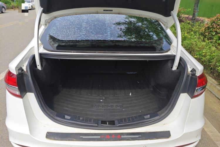 Used Ford Mondeo 2020 EcoBoost 180 Stylish Model Trunk
