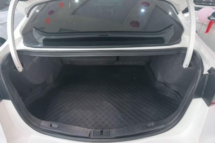 Used Ford Mondeo 2020 EcoBoost 180 Stylish Model Trunk