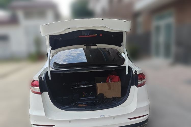 Used Ford Mondeo 2020 EcoBoost 180 Stylish Model Trunk